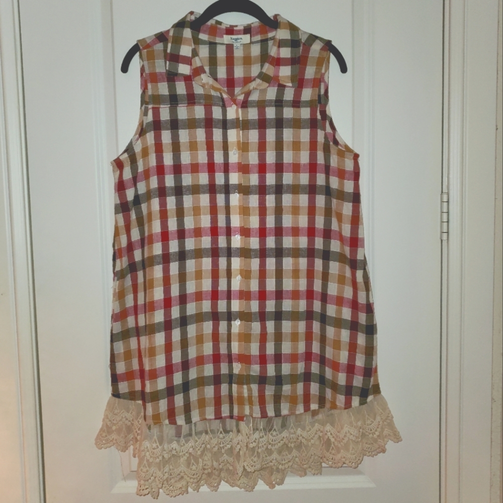 Hayden, Large, Checkered button down,